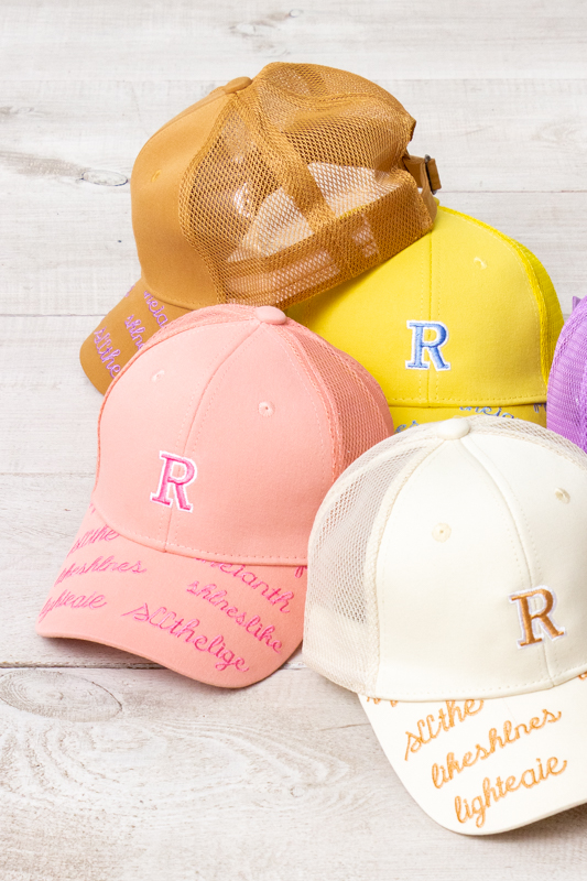 Кепка для дівчинки